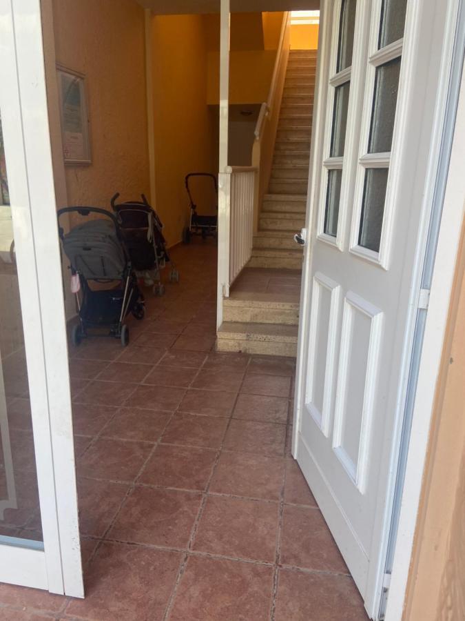 A 2 Passi Dal Mare! Apartment Es Pujols Luaran gambar