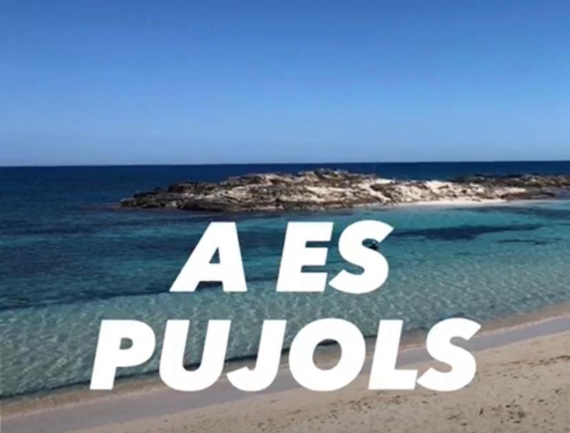 A 2 Passi Dal Mare! Apartment Es Pujols Luaran gambar