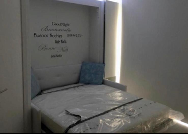 A 2 Passi Dal Mare! Apartment Es Pujols Luaran gambar